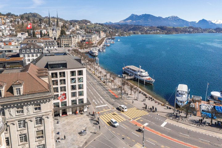 Schweizerhofquai 1, 6004 Luzern