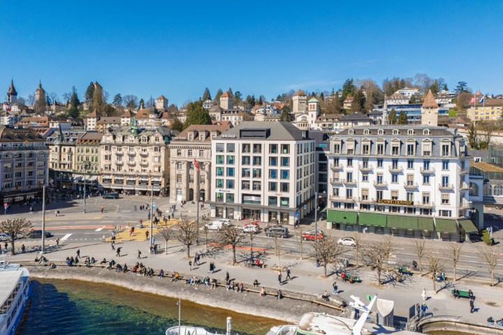 Schweizerhofquai 1, 6004 Luzern