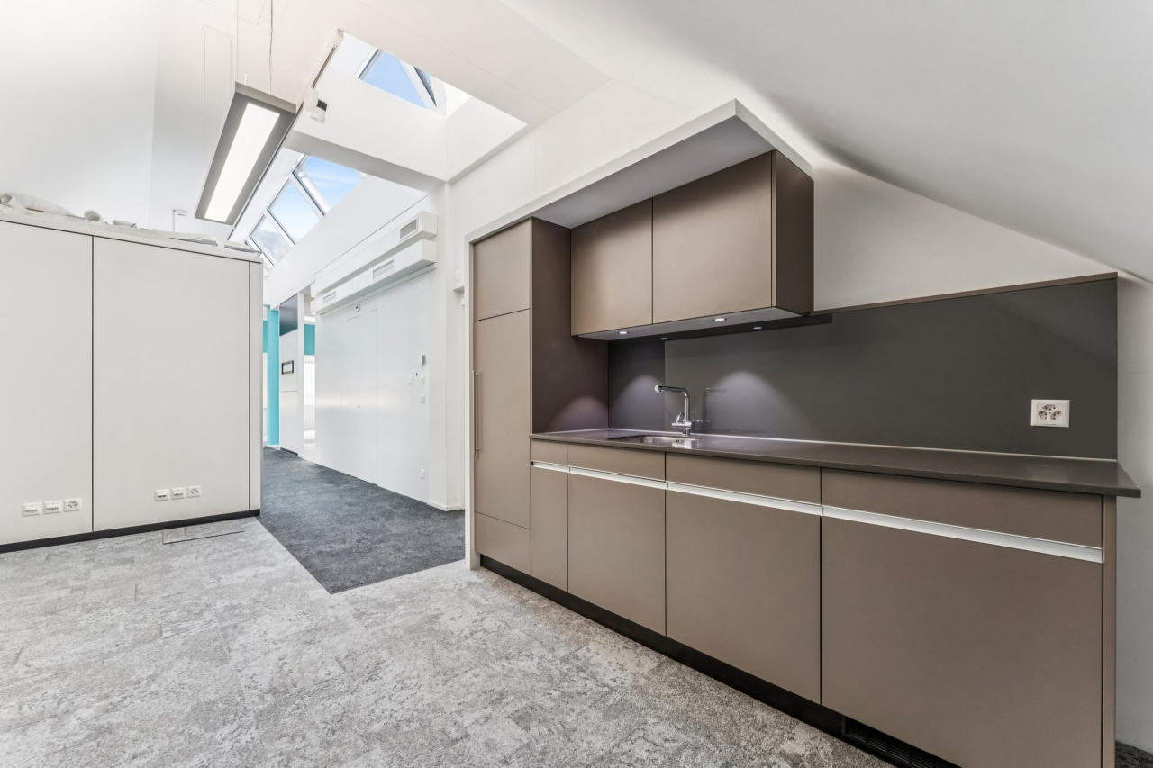 Schweizerhofquai 1, 6004 Luzern